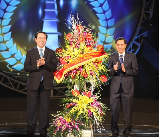 Tự hào vì có nền báo chí phát triển (★)
