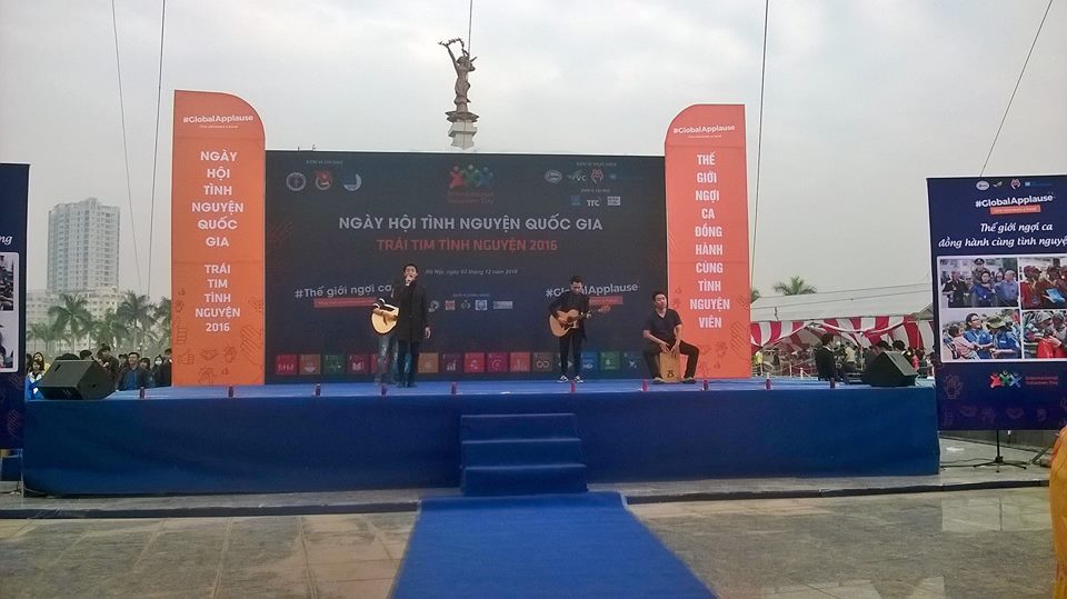 Ngày hội " Trái tim tình nguyện 2016 "