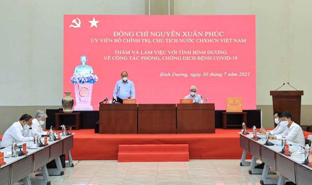 Chủ tịch nước động viên tỉnh Bình Dương chống dịch COVID-19