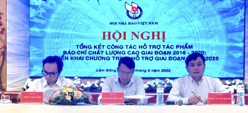 Hội nghị tổng kết công tác hỗ trợ tác phẩm báo chí chất lượng cao