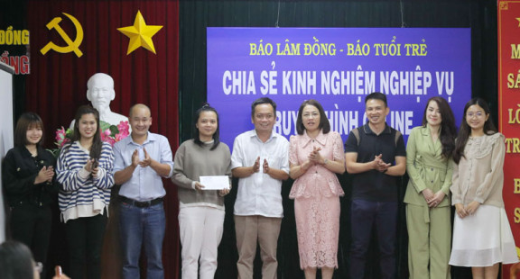 Chuyển đổi số là xu thế tất yếu của báo chí