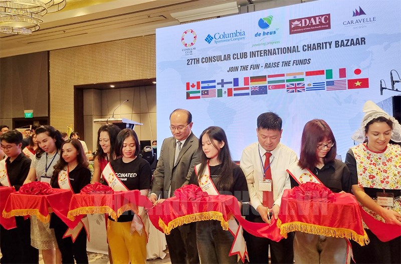 Tổ chức hội chợ từ thiện quốc tế năm 2022