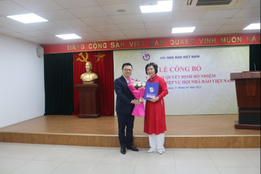 PGS,TS. Đỗ Thị Thu Hằng làm Trưởng Ban Nghiệp vụ Hội Nhà báo Việt Nam