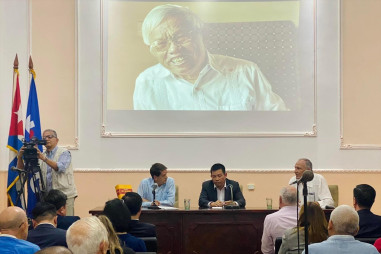 Cuba vinh danh nhà báo Việt Nam