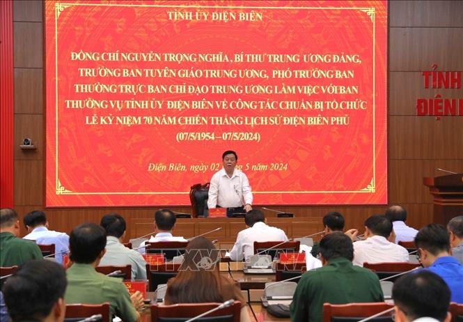 Trưởng Ban Tuyên giáo Trung ương kiểm tra công tác chuẩn bị lễ kỷ niệm 70 năm chiến thắng ĐIện Biên Phủ