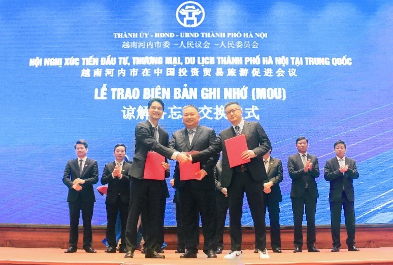 Vinamilk hợp tác với 2 nhà nhập khẩu, phân phối sữa và nông sản lớn của Trung Quốc đưa sữa chua “Made in Vietnam” đến thị trường tỷ dân