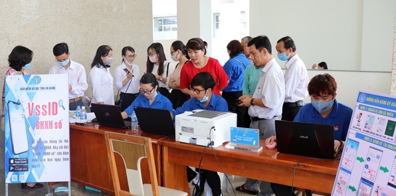 Bảo hiểm Xã hội tỉnh An Giang tích cực thực hiện Đề án 06/CP