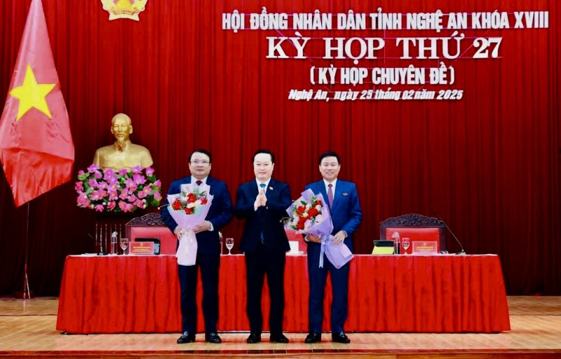 Nghệ An: Bầu bổ sung 2 Phó Chủ tịch Ủy ban nhân dân
