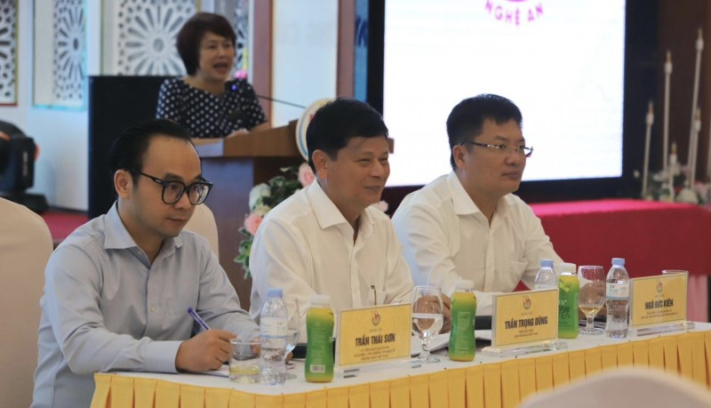 Báo chí với công tác bảo vệ nền tảng tư tưởng của Đảng trong bối cảnh chuyển đổi số